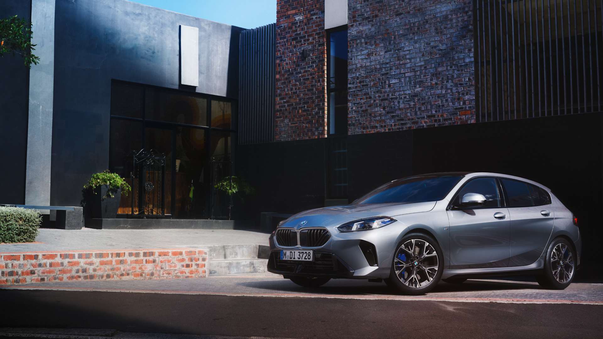LIVE LIFE TO THE FULLEST WITH THE NEW 1.