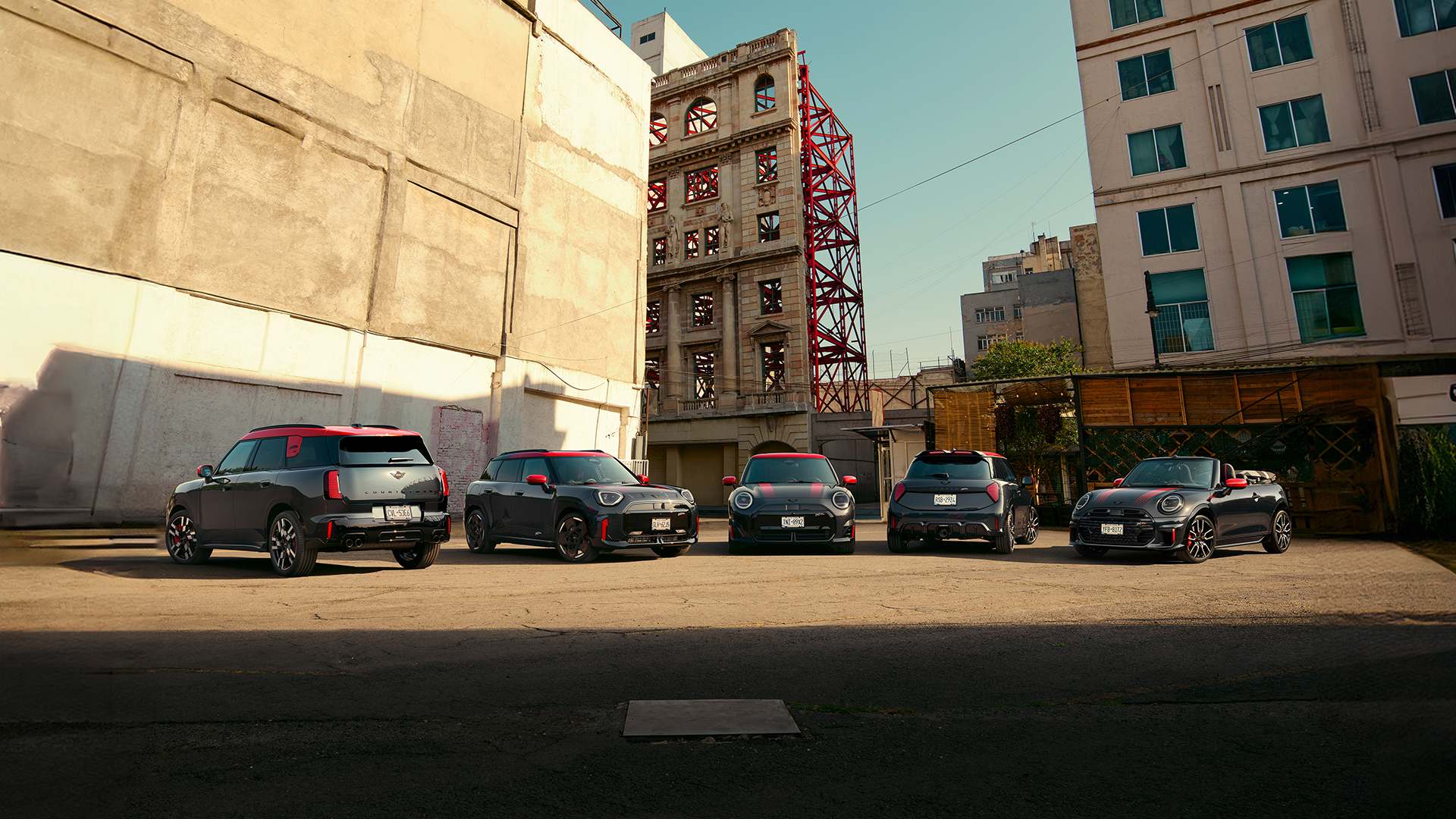 THE NEW MINI JOHN COOPER WORKS.