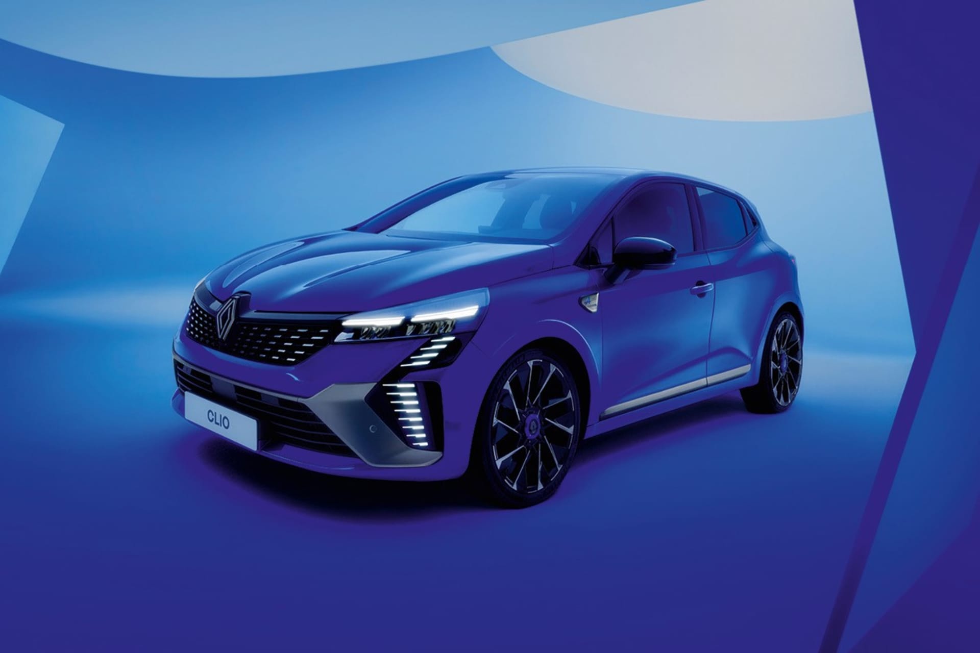 Renault Dealer Rainham, Canterbury & Ashford, Kent JCB Renault