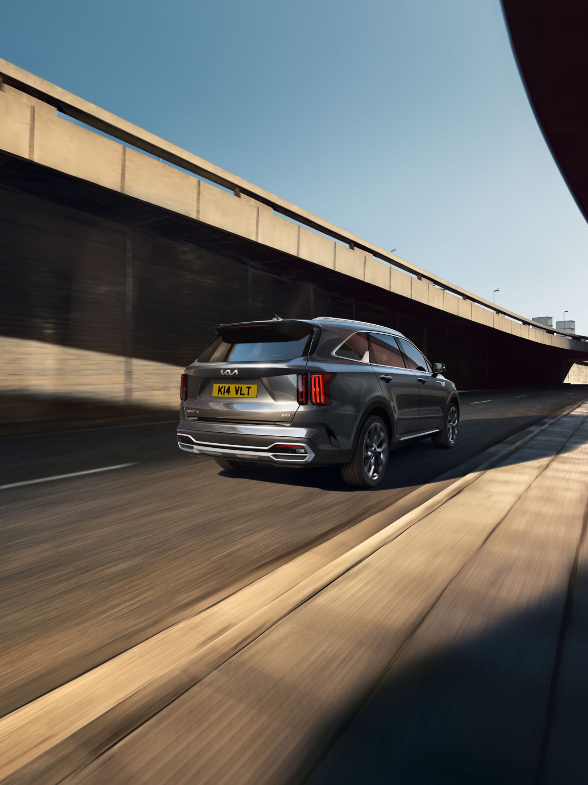 Kia Sorento driving