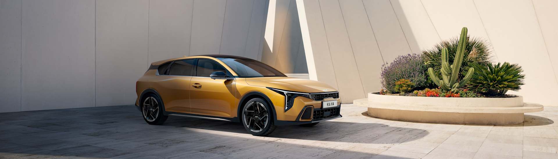 KIA K4