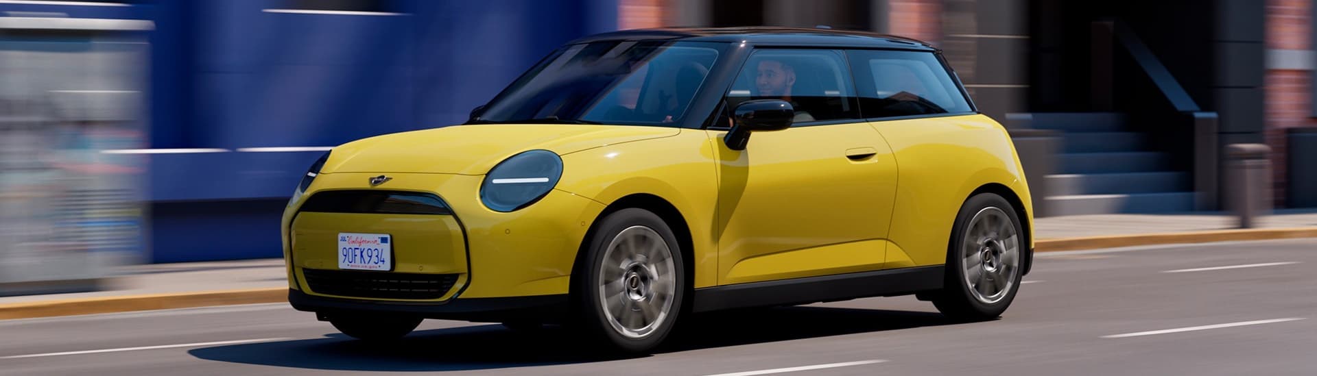 ALL-ELECTRIC MINI COOPER E CLASSIC.