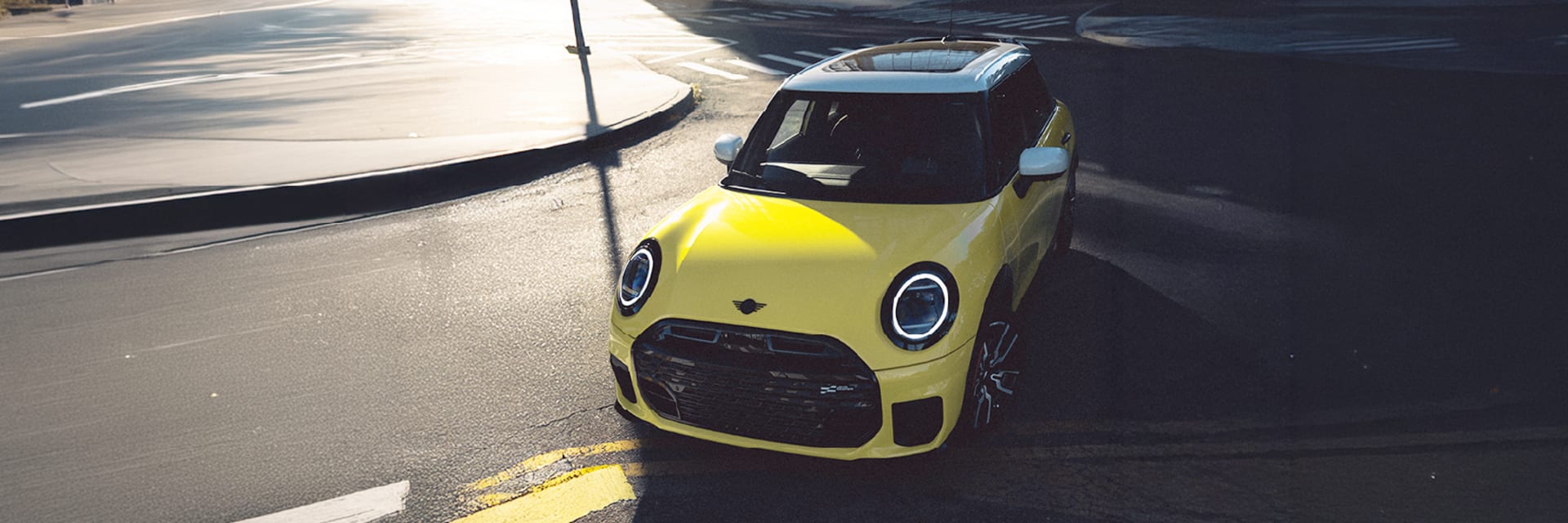OWN A MINI FOR AED 133,000 ONLY