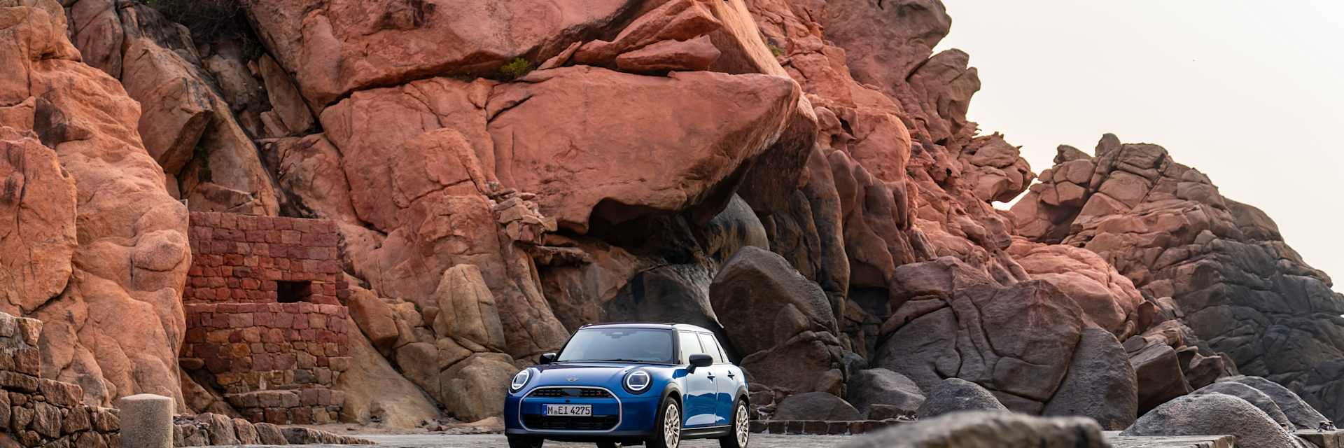 THE NEW MINI COOPER 5 - DOOR