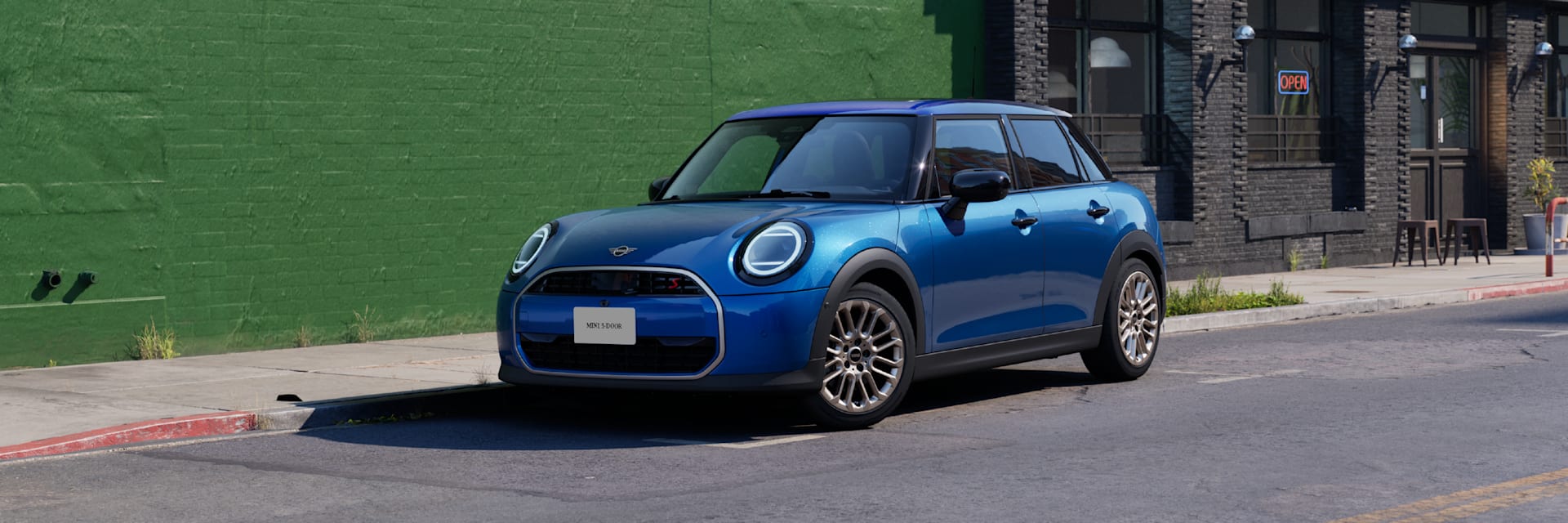 THE NEW MINI COOPER 5 - DOOR