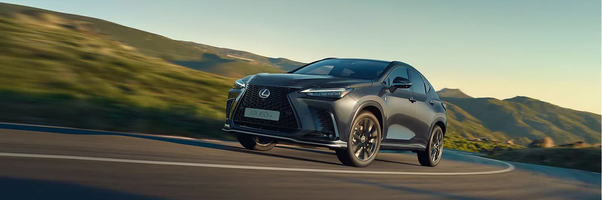 Lexus NX 450h+