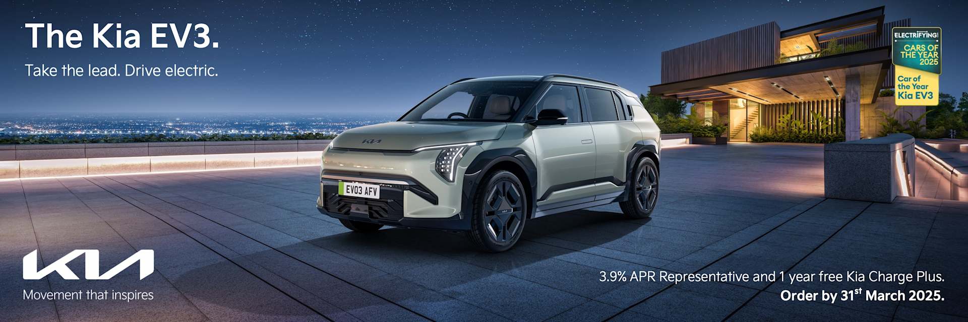 Kia EV3 parked outside modern house