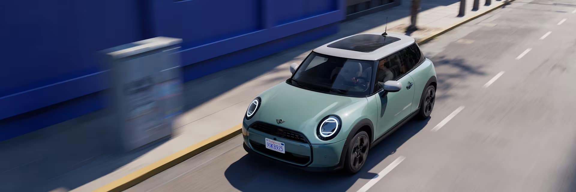 THE NEW MINI COOPER.