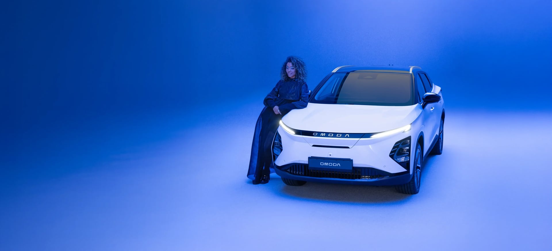 Charge ahead with £1,000 off the E5, and £1,000 deposit contribution