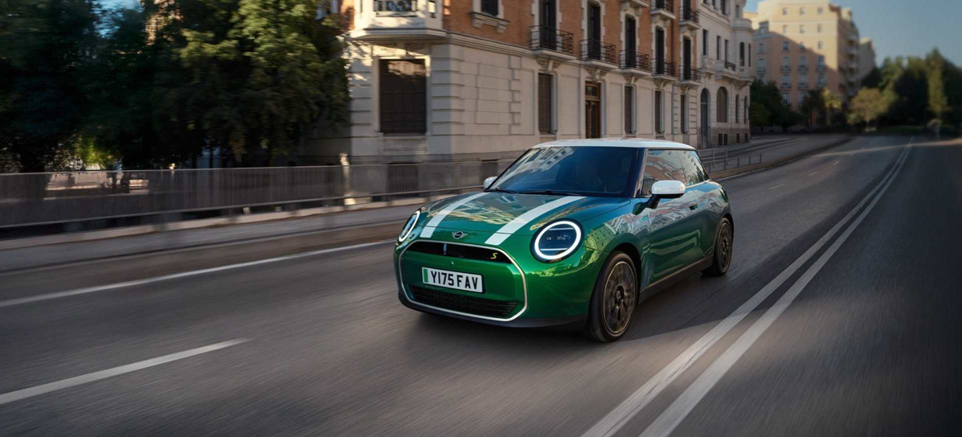 THE MINI COOPER ELECTRIC