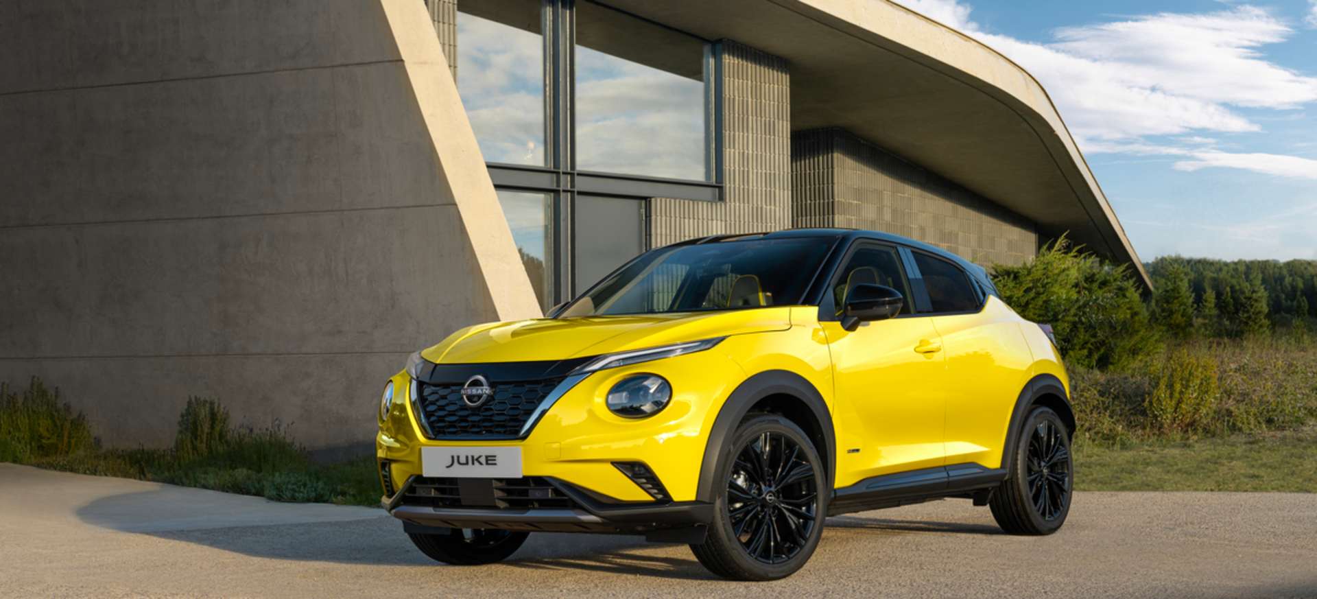 £329 Deposit + £329 Per Month