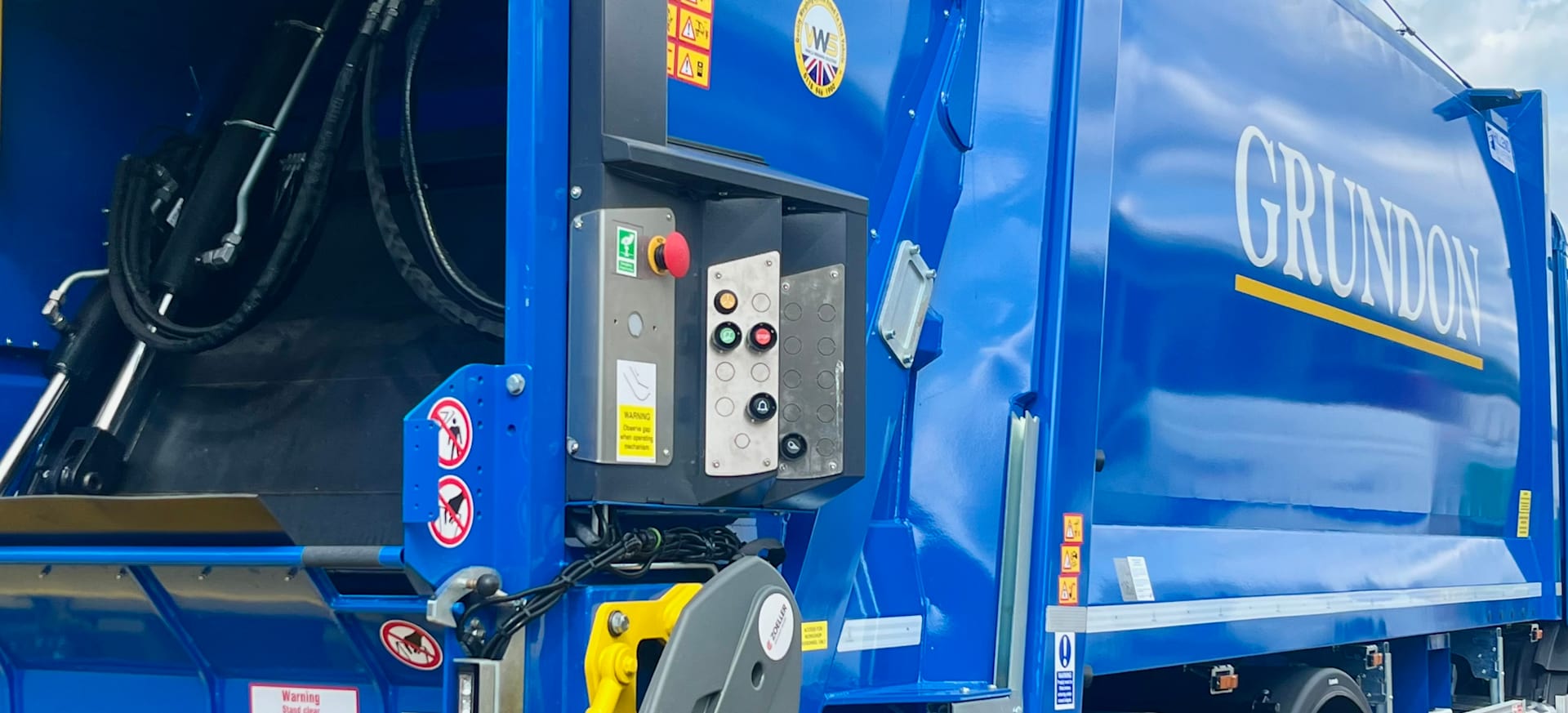 Vehicle Paint and Sign Writing Specialists