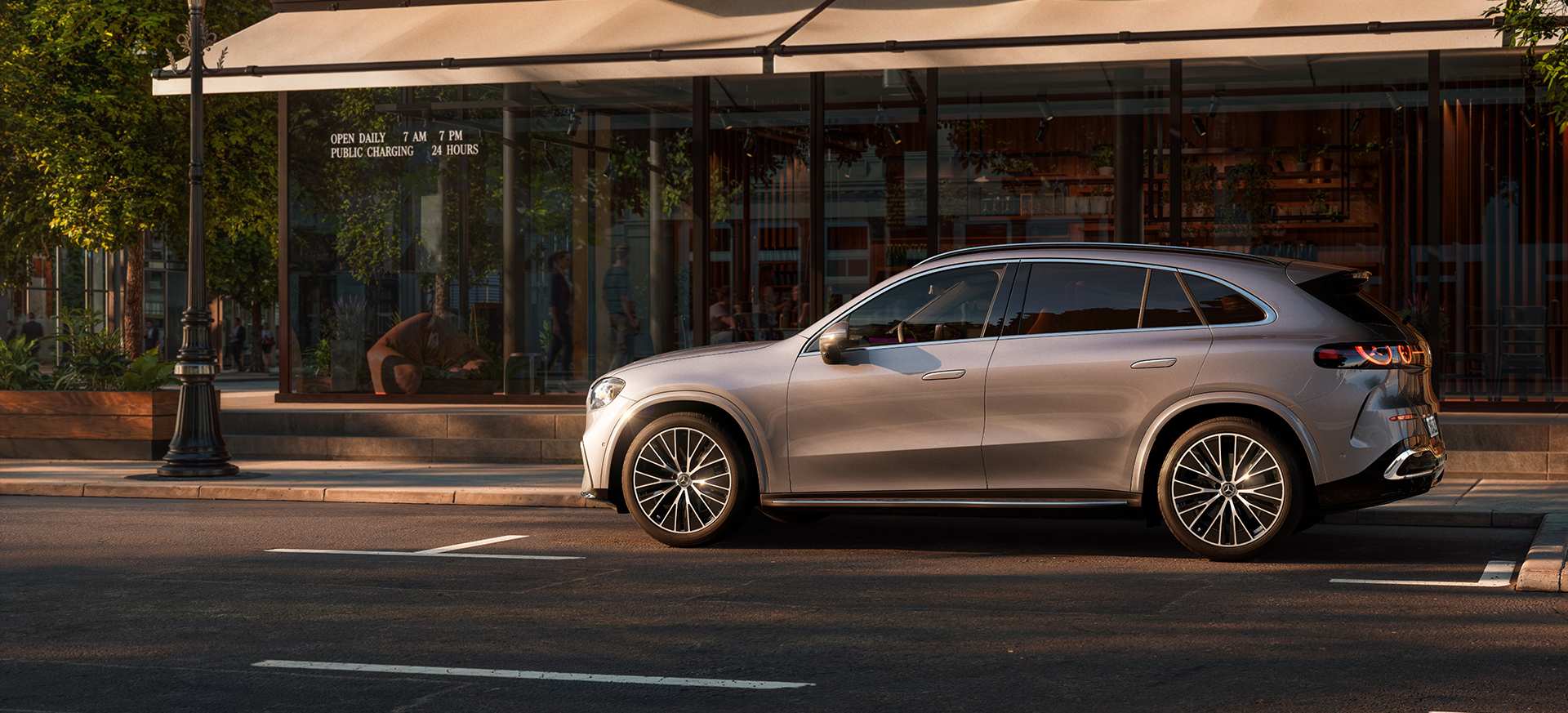 Nýr alrafmagnaður GLC með EQ tækni