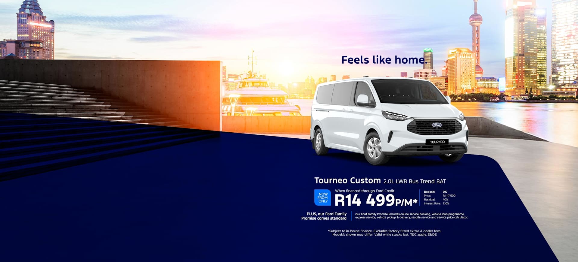New Ford Tourneo Custom Bus