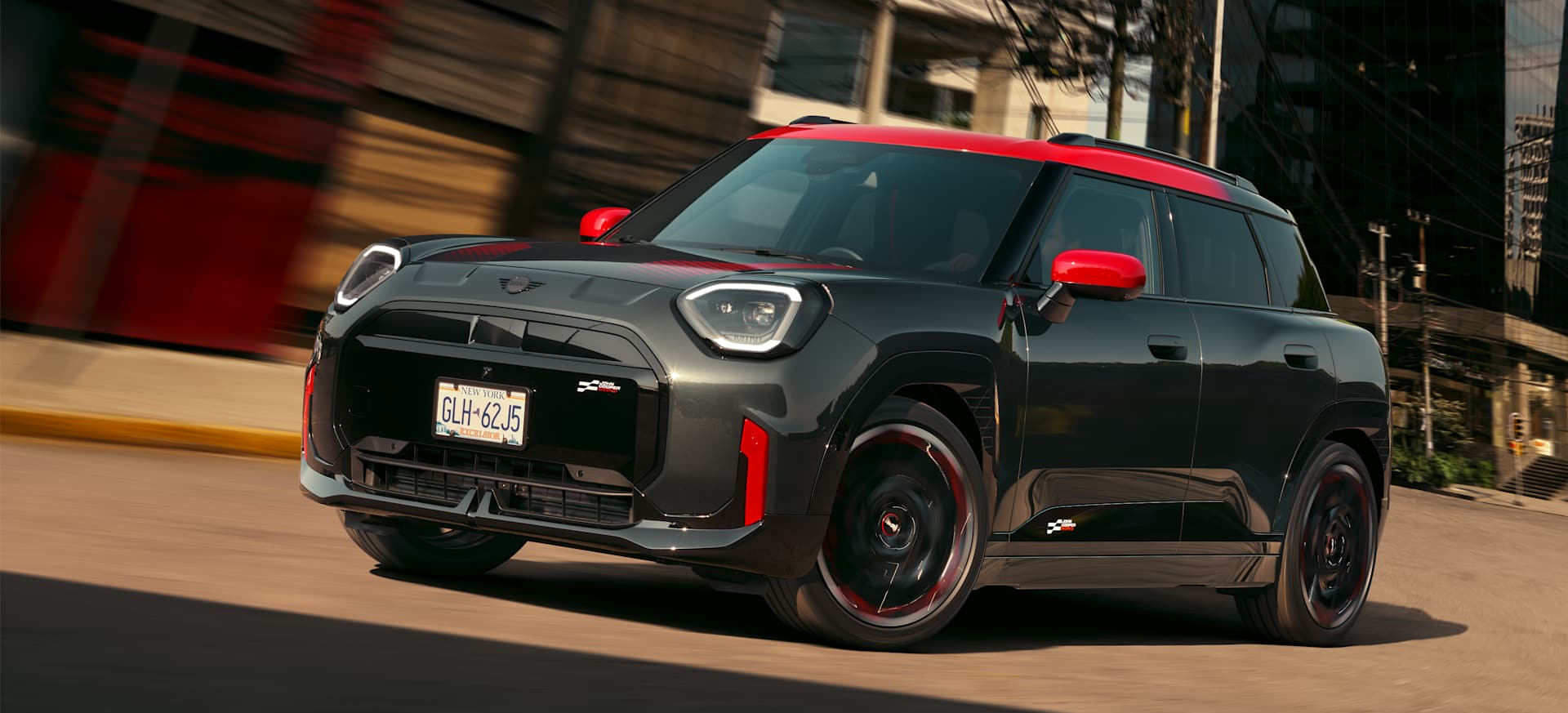 THE ALL-ELECTRIC MINI JCW ACEMAN.