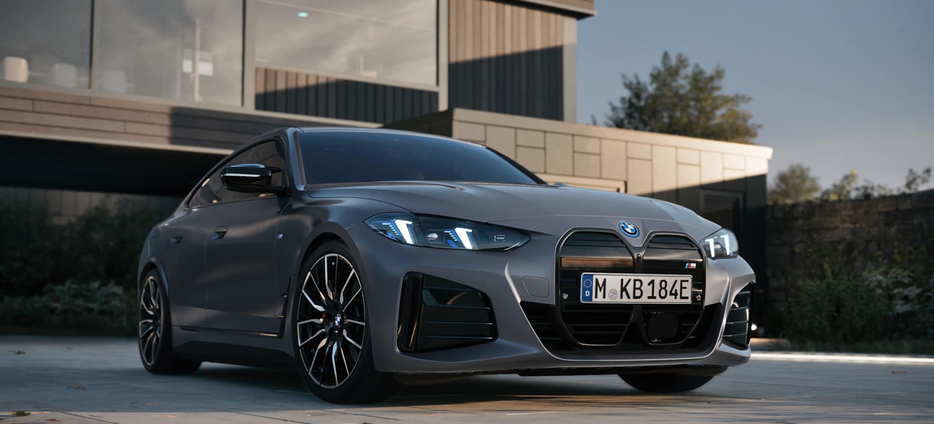 THE NEW i4