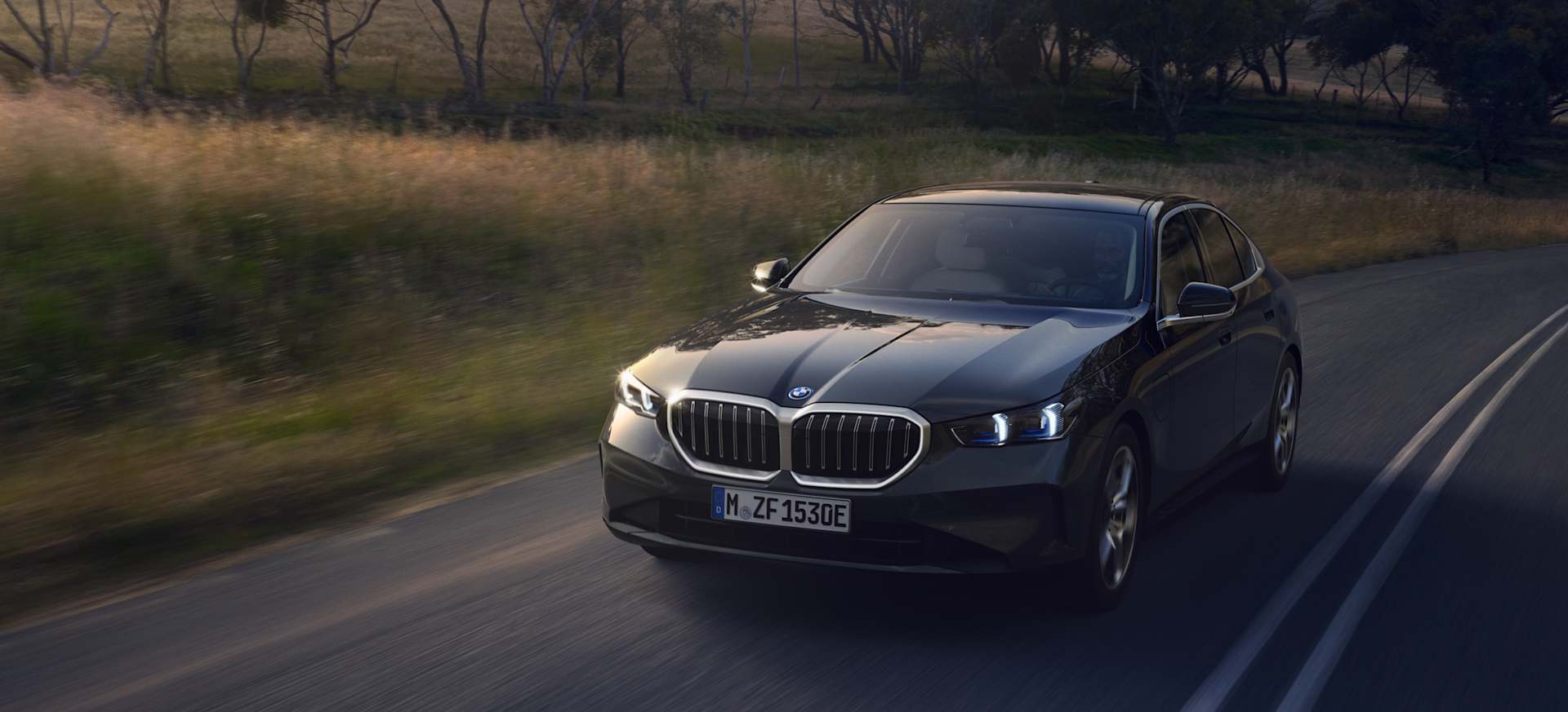 THE NEW BMW 5 SERIES SEDAN.