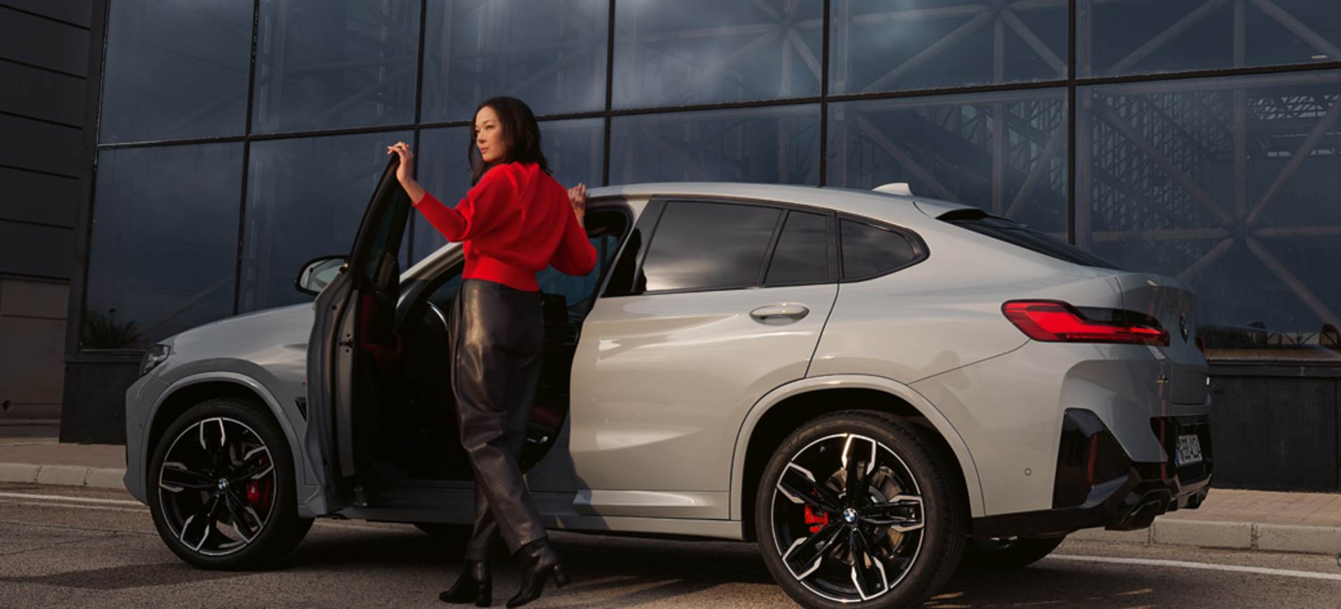  THE X4 M40i 