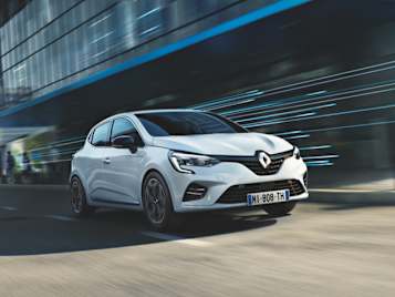 None RENAULT CLIO 1.6 E TECH FULL HYBRID 145 ENGINEERED 5DR AUTO CLIO HYBRID PCP... photo