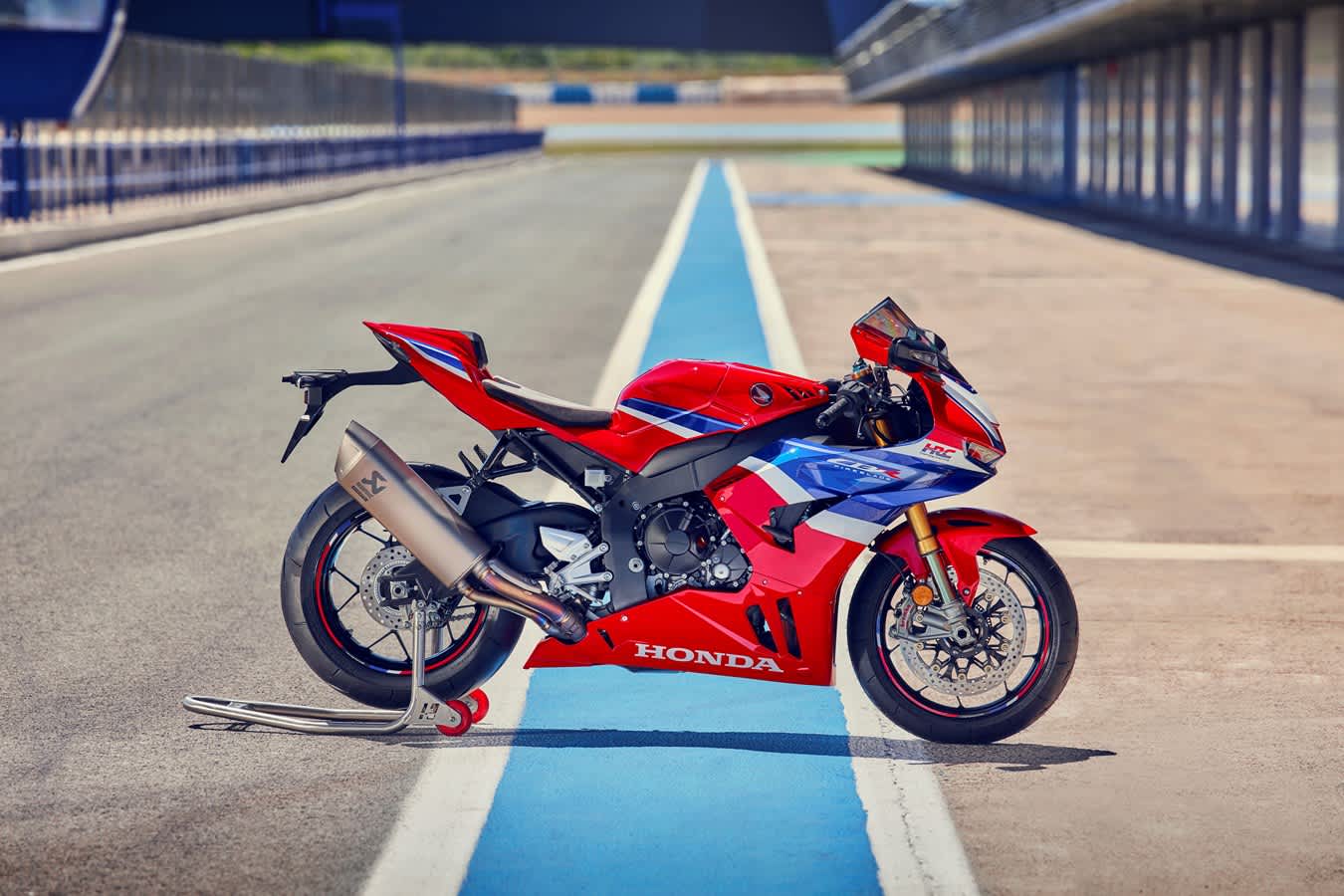 24YM Fireblade CBR1000RR R SP Hertfordshire Chiswick