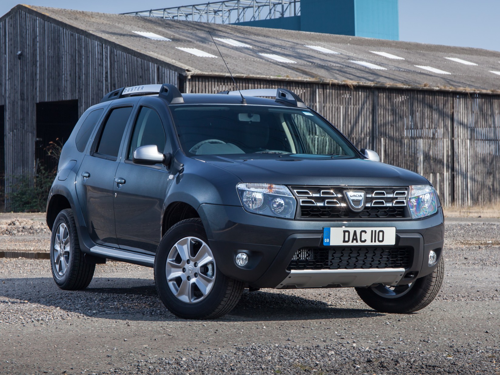 UK LCV market with Duster Commercial 