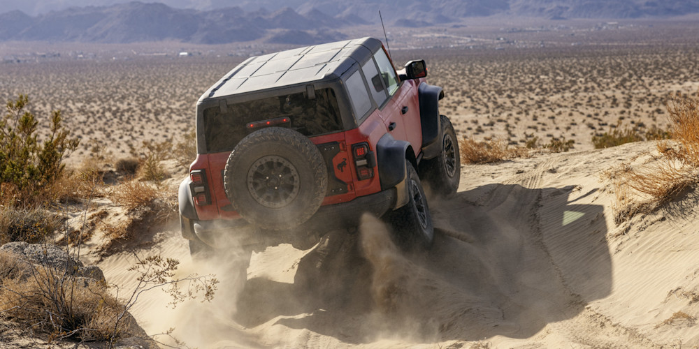 2025 Ford Bronco Raptor™ – Trail Toolbox Technologies