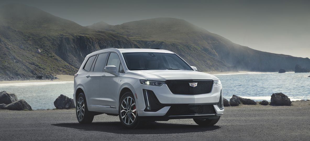 2025 XT6