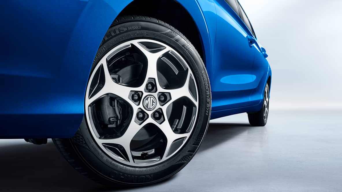 New MG3 Hybrid Trophy 