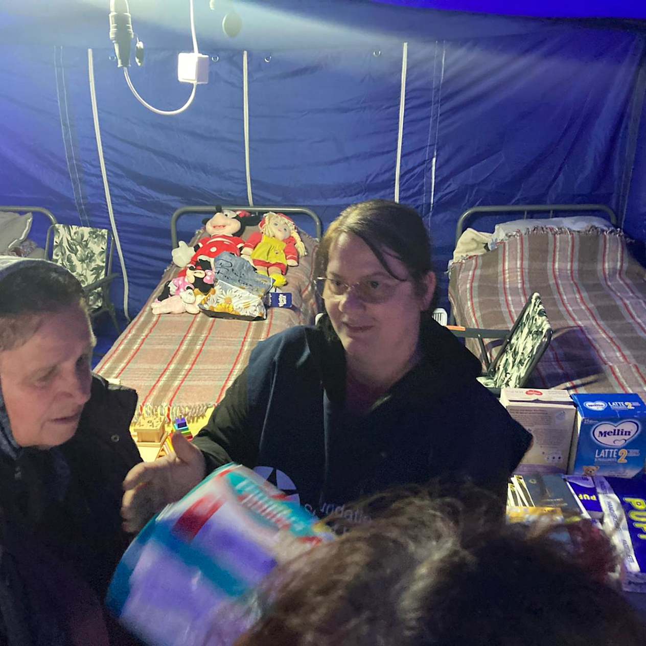 Distributing aid