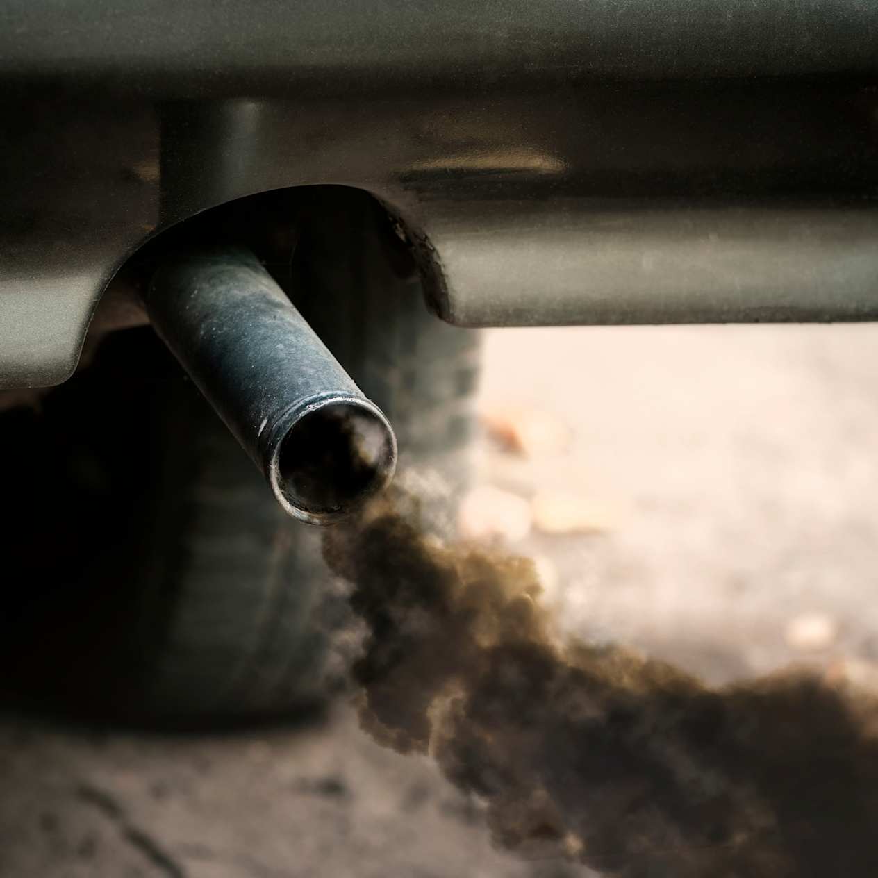 Signs your car needs an MOT