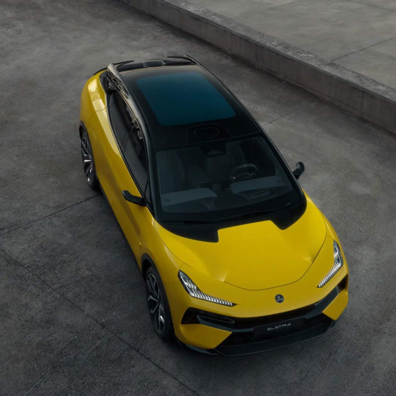 Lotus Eletre