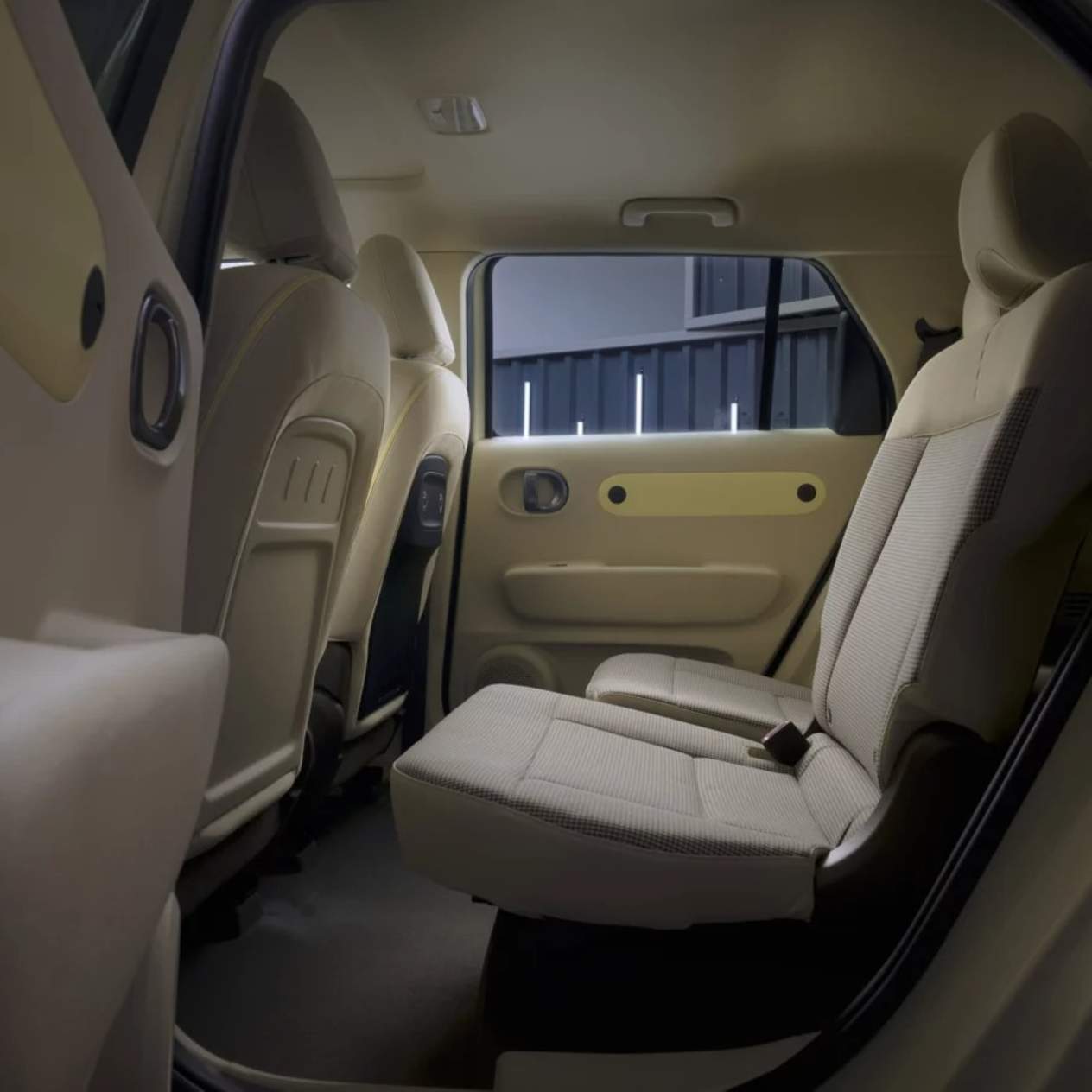 Hyundai INSTER Interior