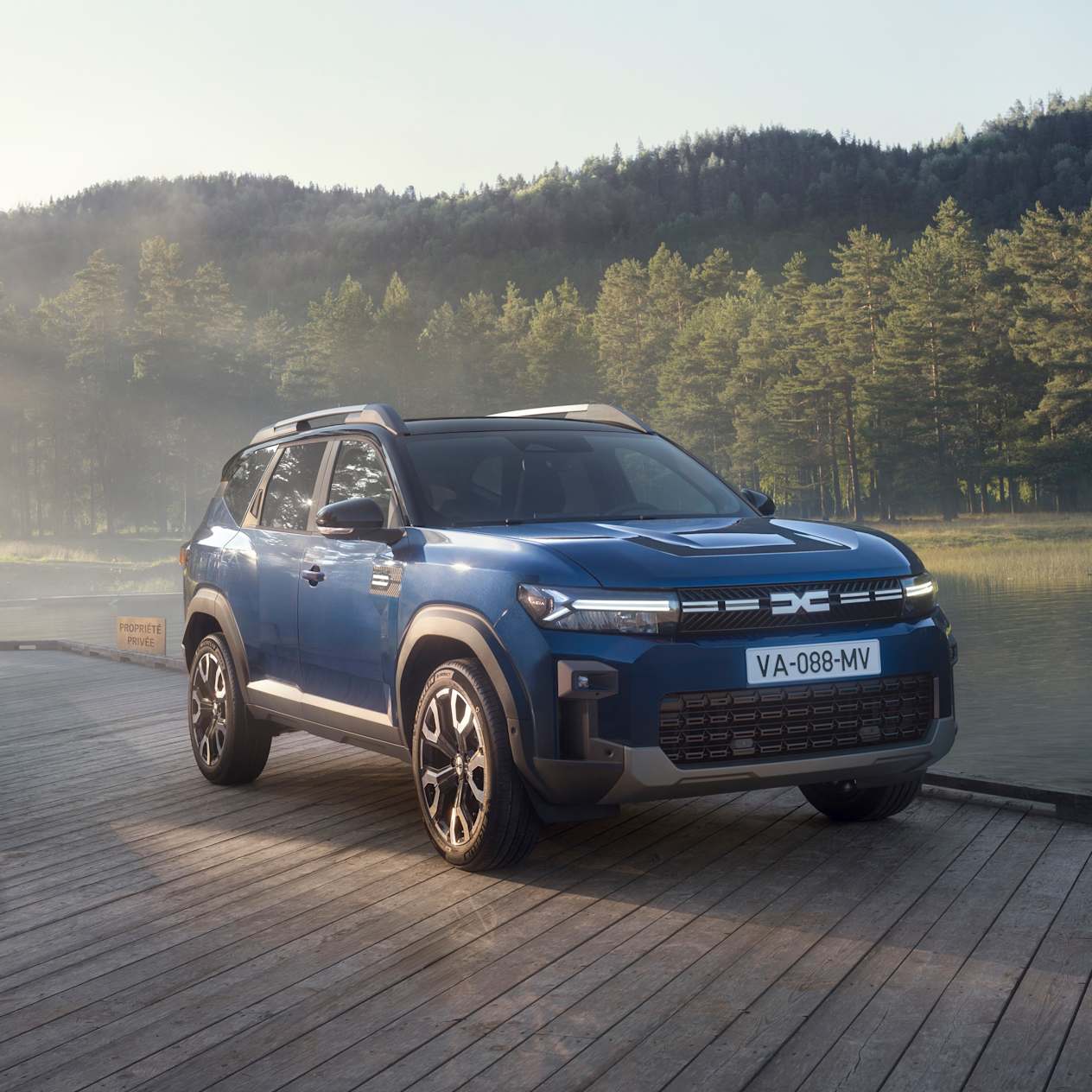 All-New Bigster hybrid SUV – Dacia