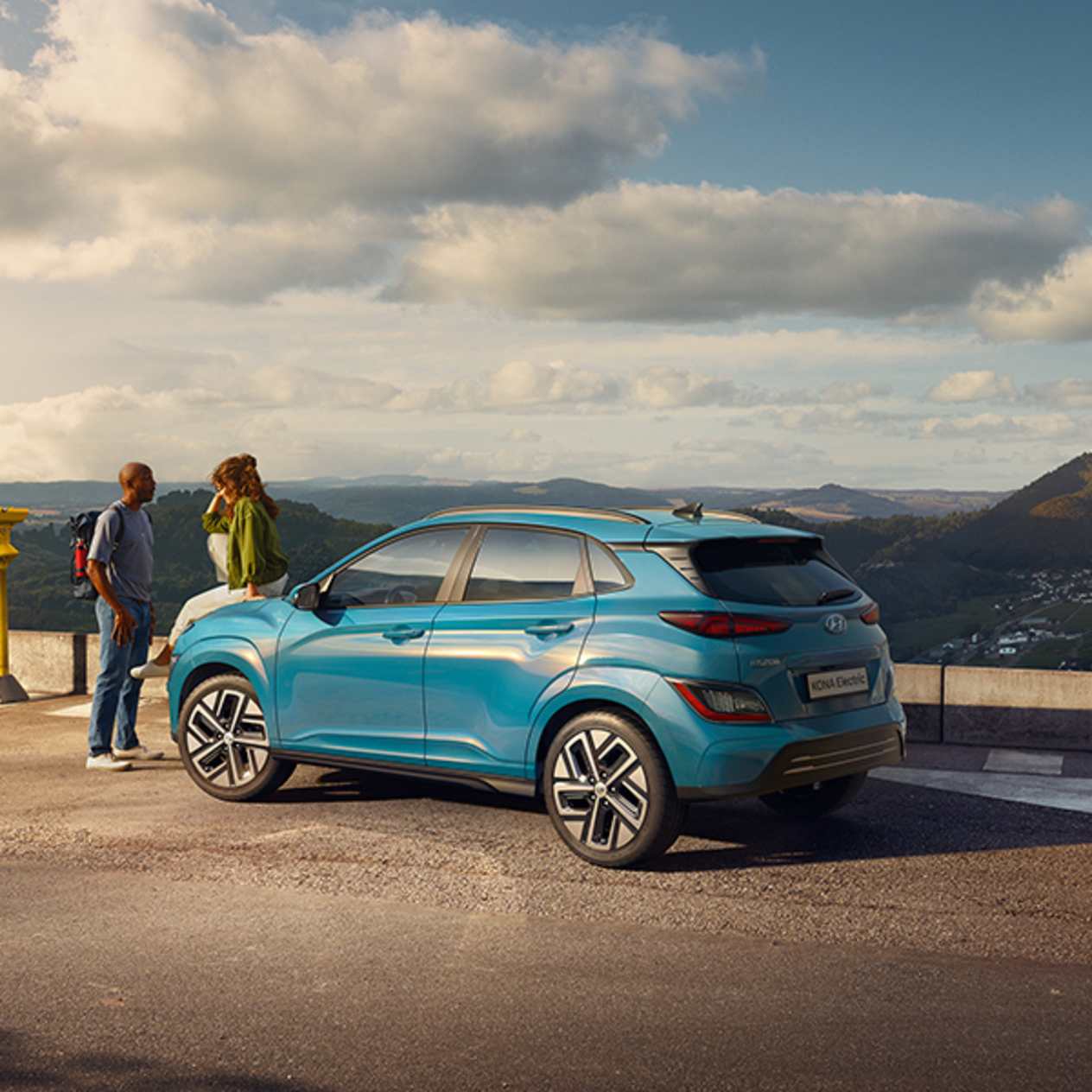 Hyundai Kona Electric side view