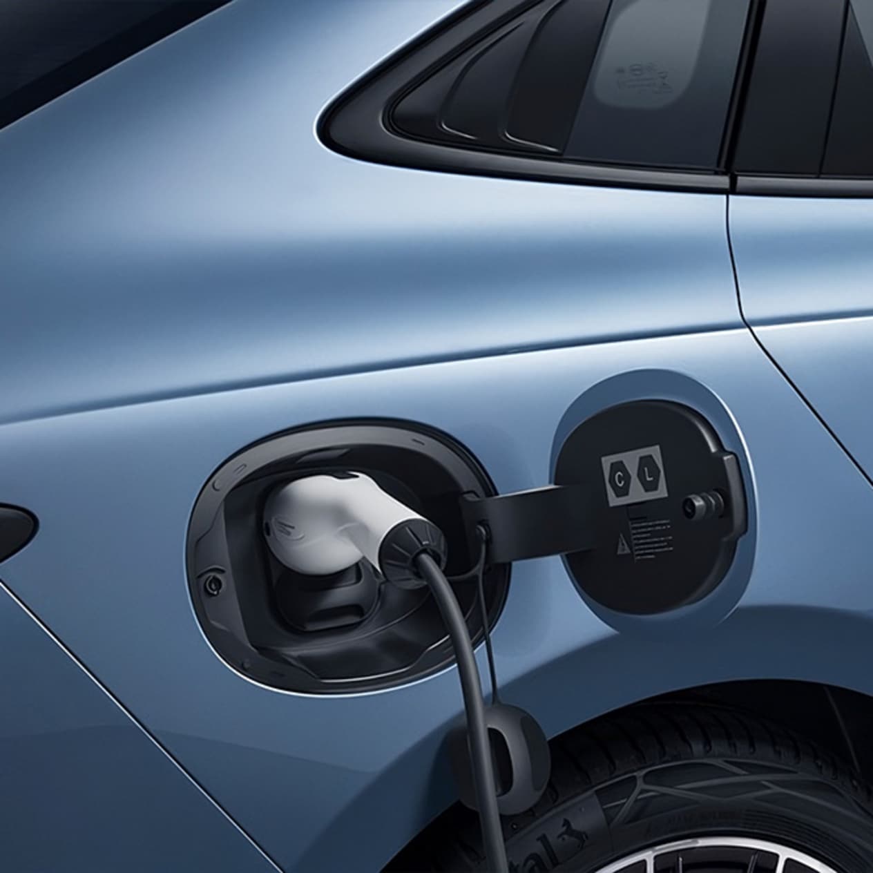 BYD SEAL Charger