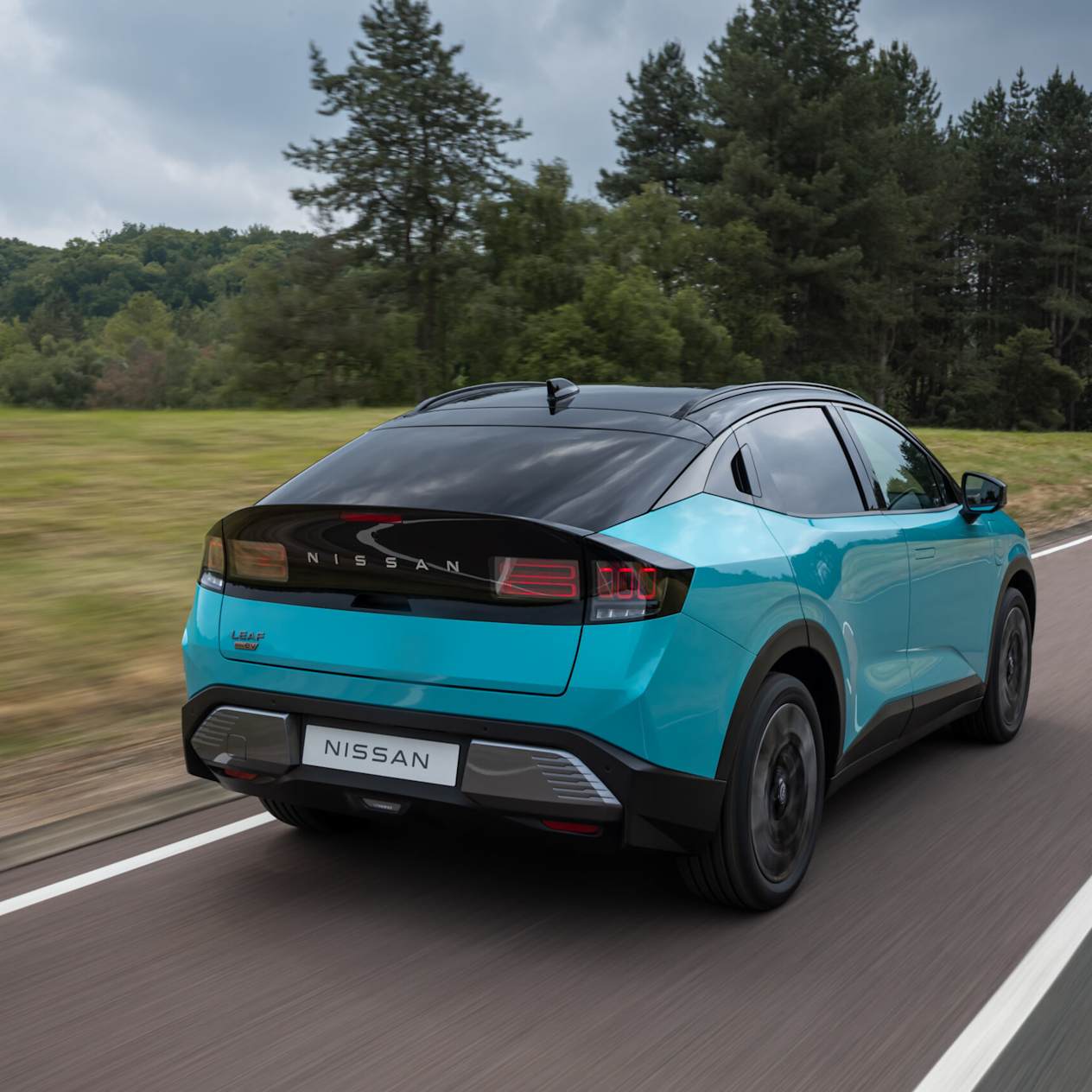 Nissan LEAF – Aerodynamic, Efficient, High-Tech