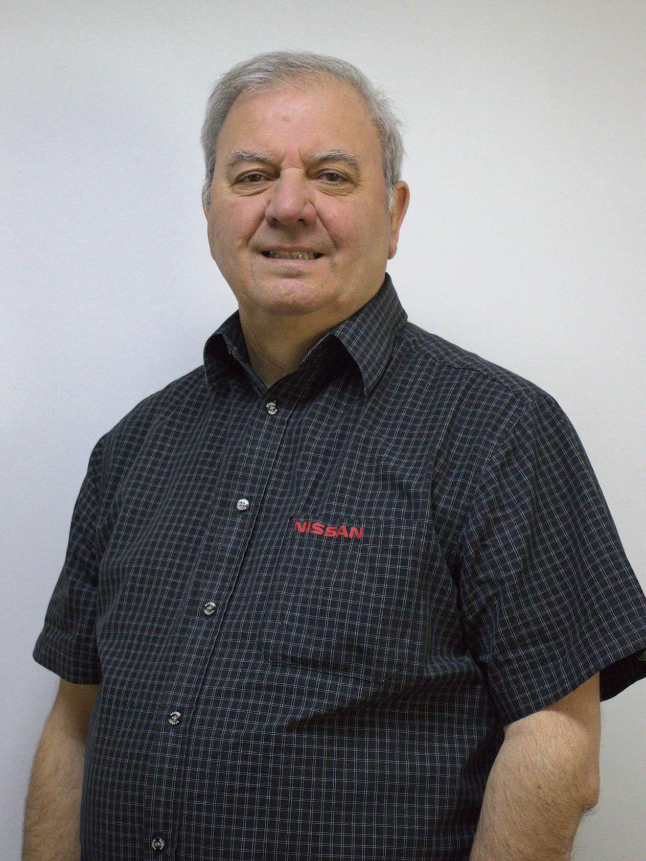 tony alves nissan windhoek parts manager 
