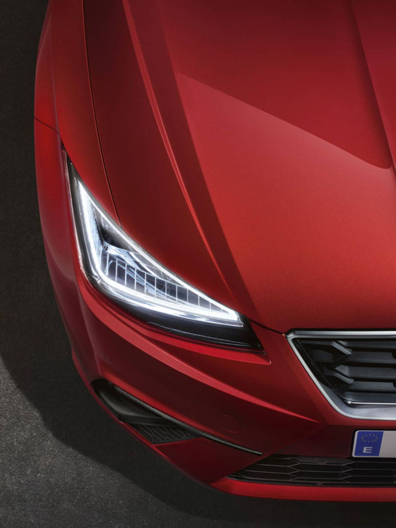 SEAT Ibiza Headlight Top View