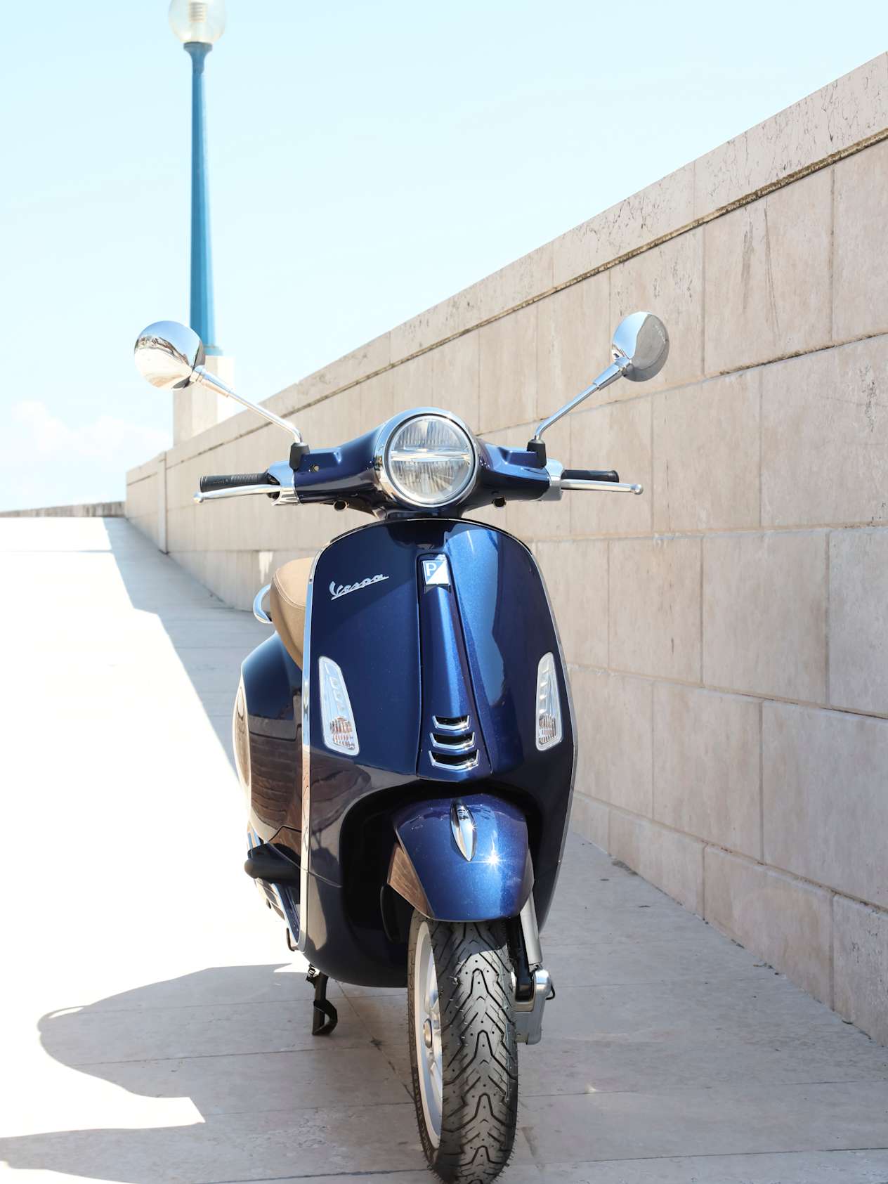 Vespa Primavera vue face avant