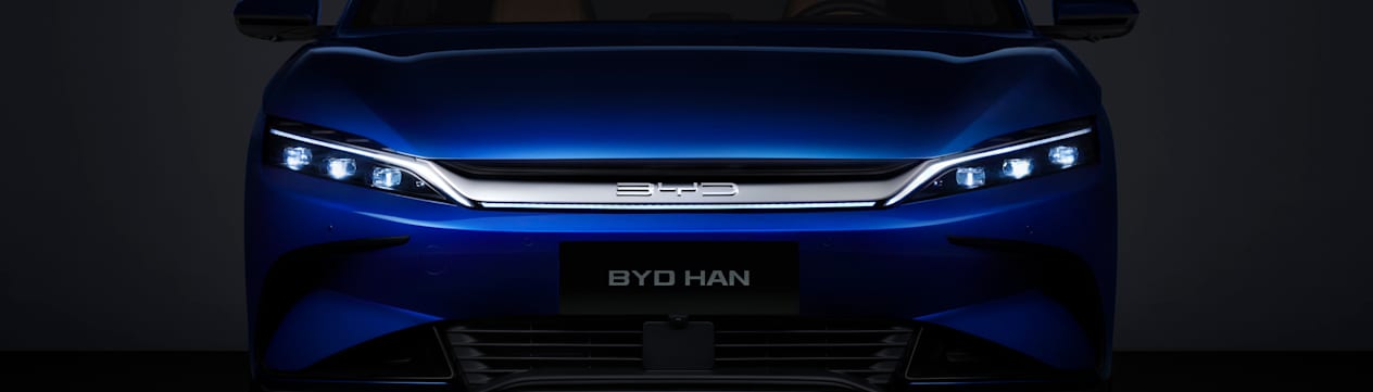 BYD Han 2022 : signature lumineuse des phares avant