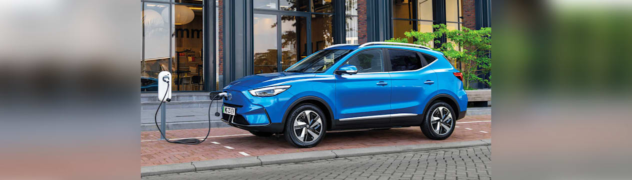 Charging MG ZS EV