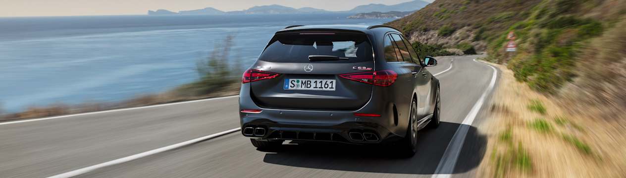 Mercedes-AMG C 63 SE break : face arrière sur route
