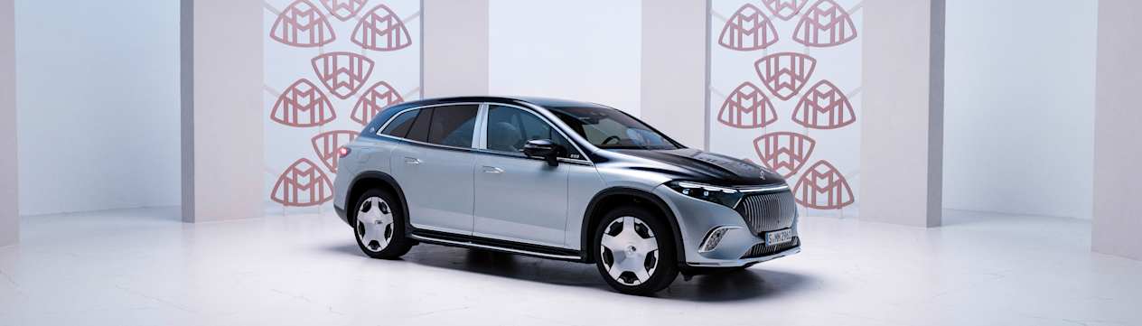 Mercedes-Maybach EQS SUV 2023 : trois quarts avant droit