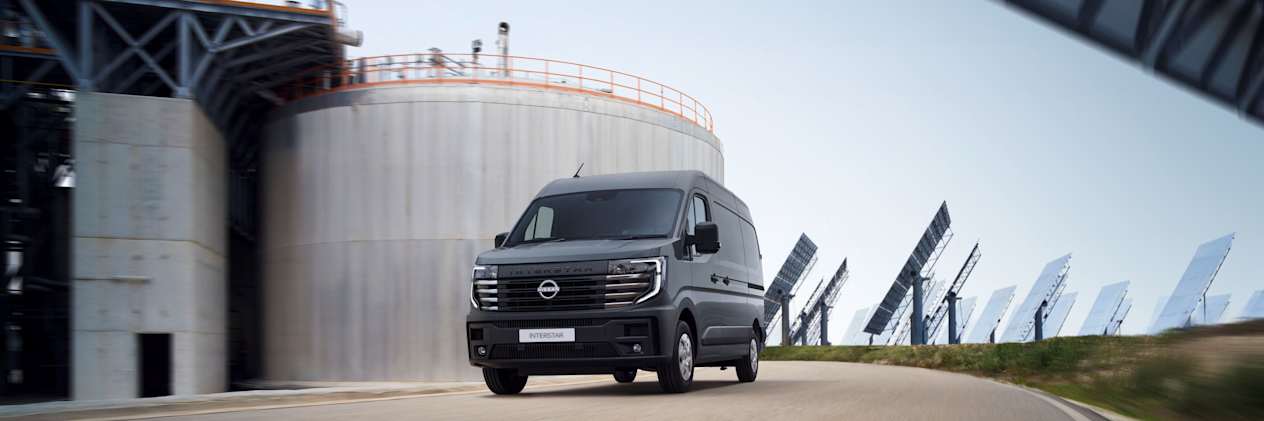 Nissan Interstar Diesel Van 