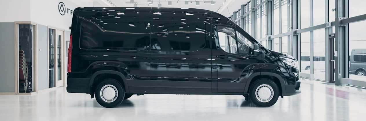 New MAXUS Deliver 9 Panel Van 
