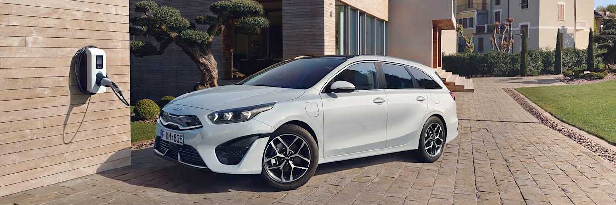 Kia Ceed SW hybride rechargeable 2022 en charge