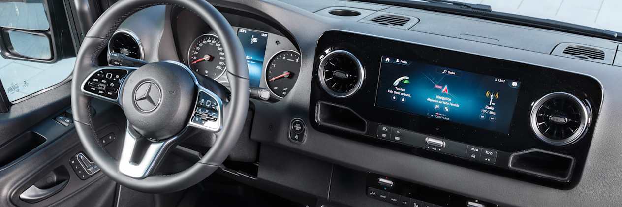 Mercedes-Benz Sprinter Interior & Technology