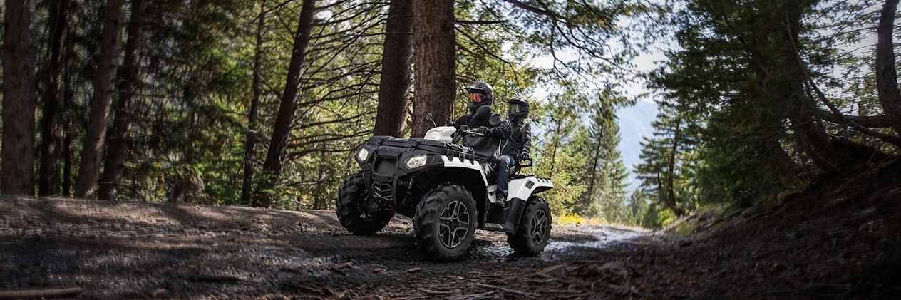 Polaris Sportsman touring XP 1000 forêt