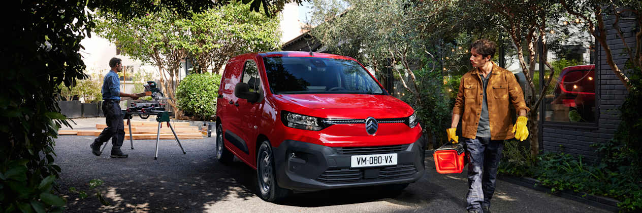 Citroën Berlingo Van 2024 : face avant statique