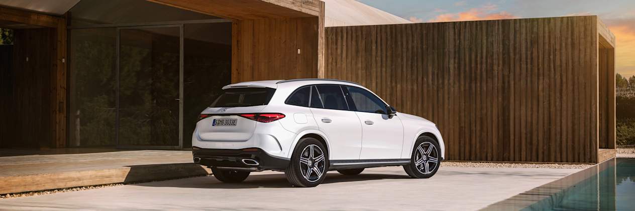 Mercedes-Benz GLC 2022 : trois quart arrière droit statique